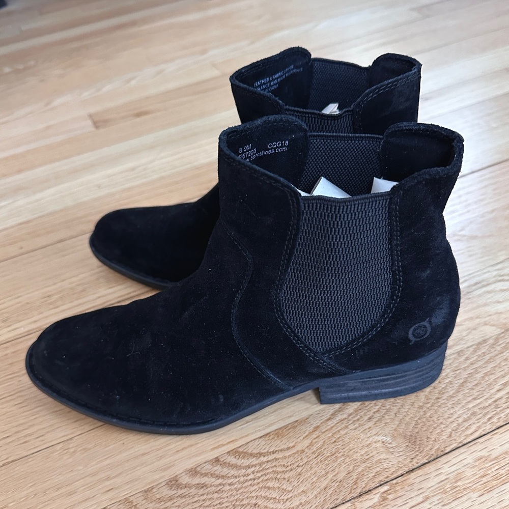 Born Women's Black Boots. Size 8.5M